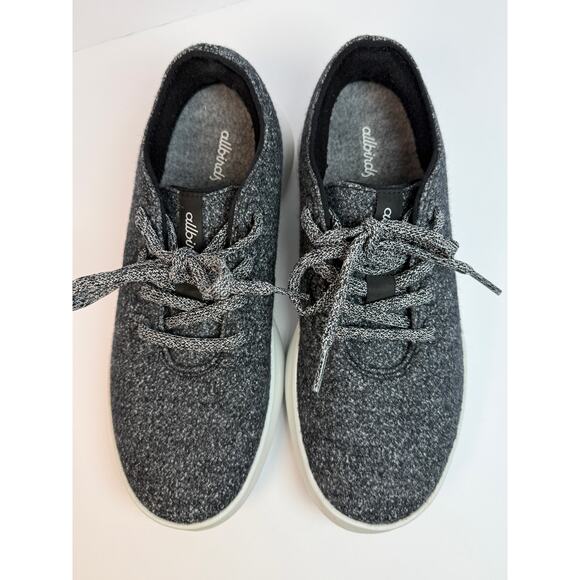 Allbirds Wool Runner | Dark Grey | 9 - Picture 4 of 9